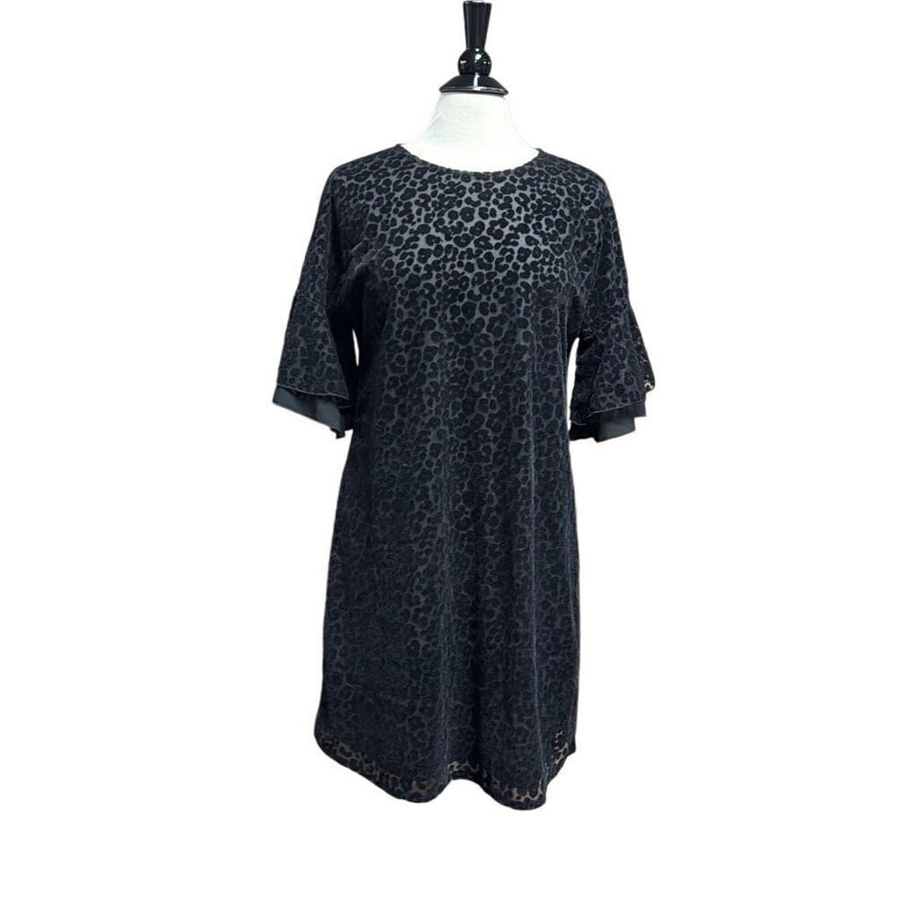 Isle Women’s Harlem Black Bell Sleeve Dress Size Small NEW